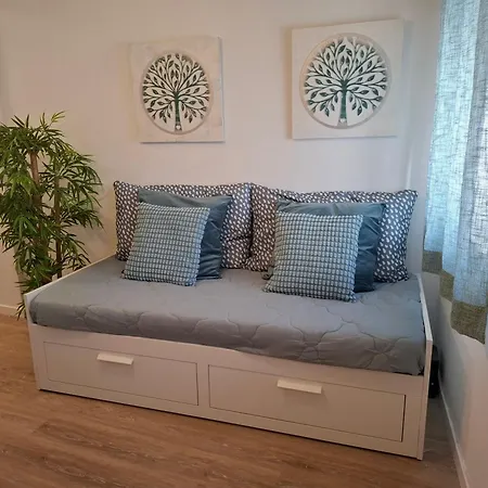 Nyaraló And Cozy Townhouse *