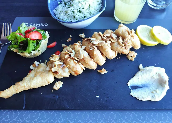 Semesterbostad And Cozy Townhouse